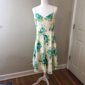 Bright, classy tea length silk Banana Republic dress. Sz 10.